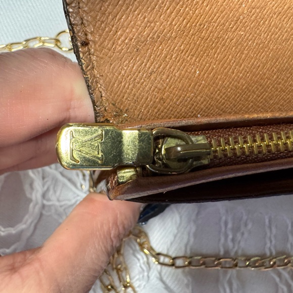 LOUIS VUITTON PORTE TRESOR MONOGRAM WALLET WITH CHAIN - Picture 10 of 17
